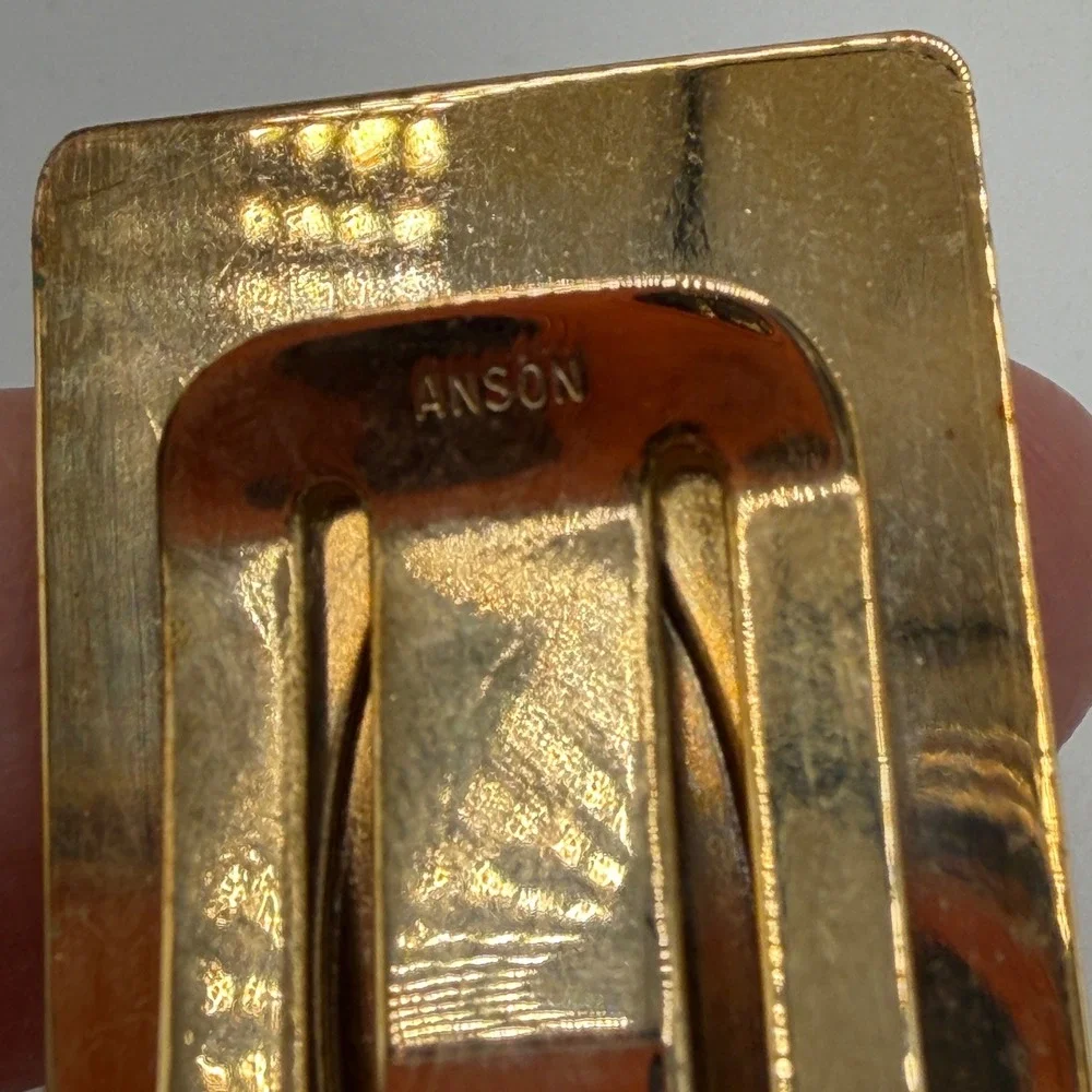 Vintage Anson Gold Tone Textured Rectangle Oval Tie Clip with Original‎ Box USA